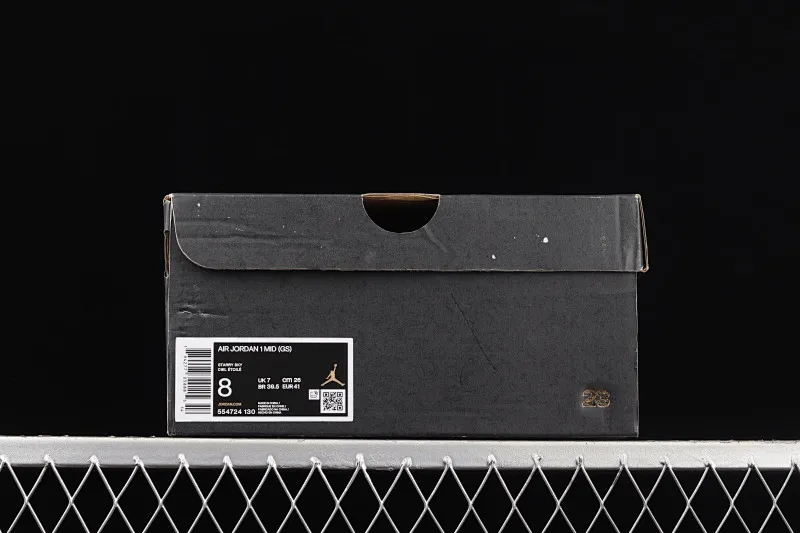 All Categories Air Jordan Jordan Series Basketball Shoes Air Jordan 1 Mid Air Jordan 1 Mid AJ1 Joe 1 Starry Sky Thermal Sensing China Basketball Shoes 554725-130